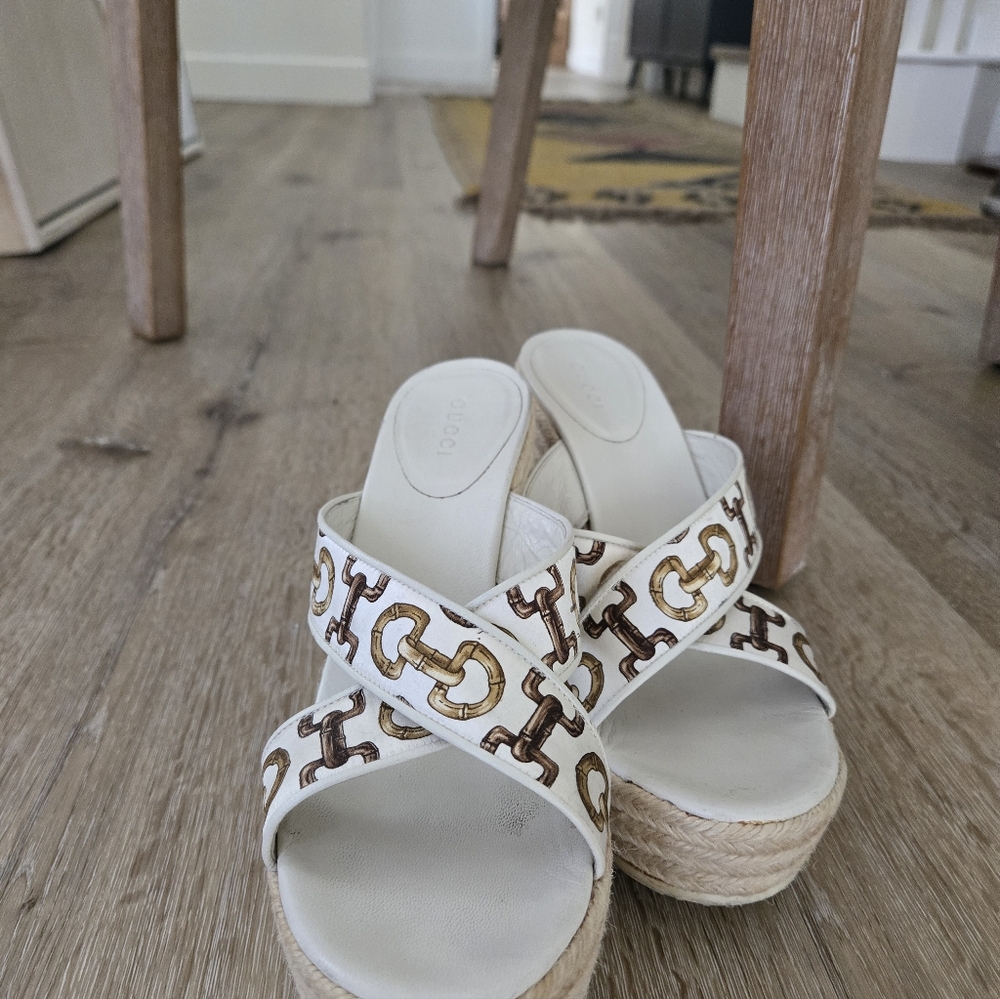 Gucci Women's White and Brown Platform Sandals - Picture 6 of 12